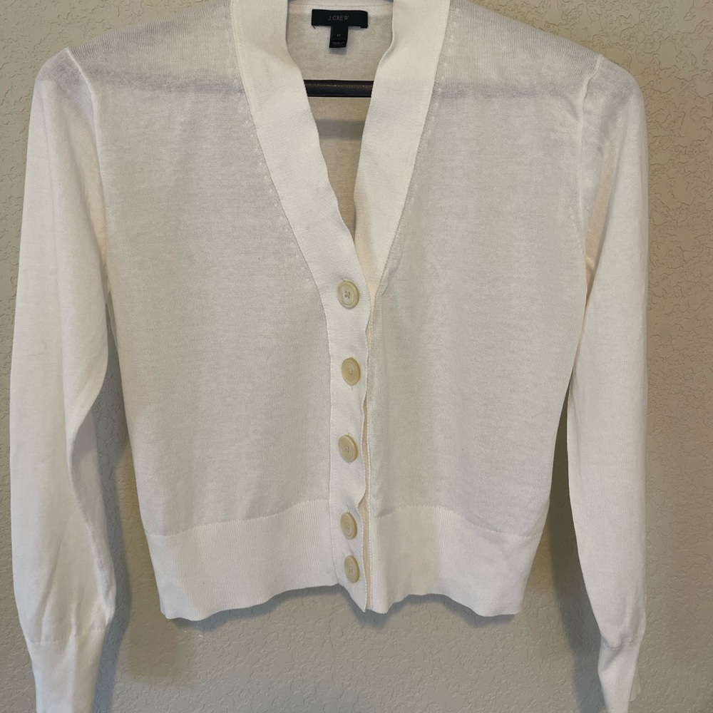 J Crew Size Medium Cute Lightweight White Sweater